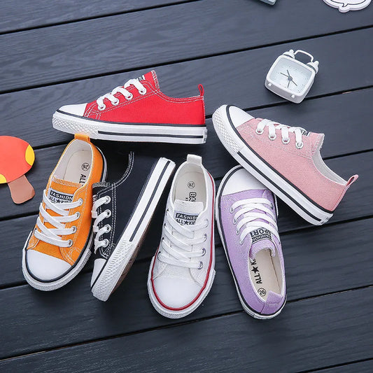 Classic White Canvas Sneakers – Unisex Lace-Up Shoes for Kids